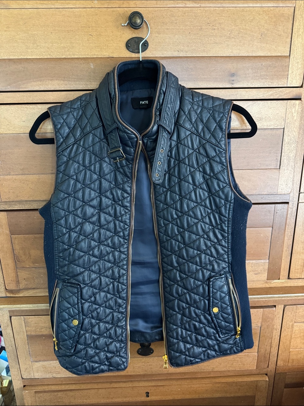 Fate Quilted Leather-Trim Vest in Navy and Gold